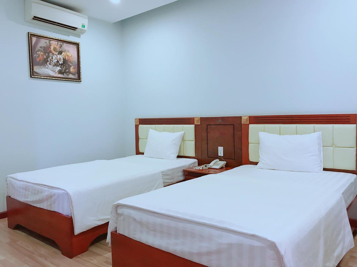 Hoang Ngoc Hotel Pleiku Exterior photo